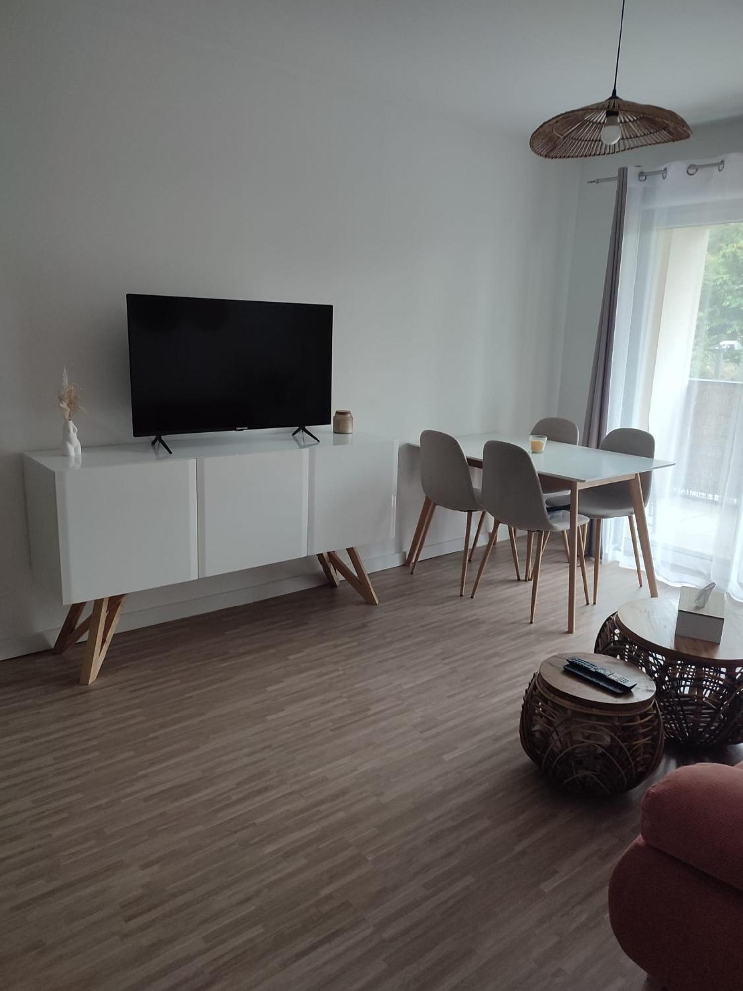 T2 En Centre Ville Avec Place De Parking Privative ルマン エクステリア 写真